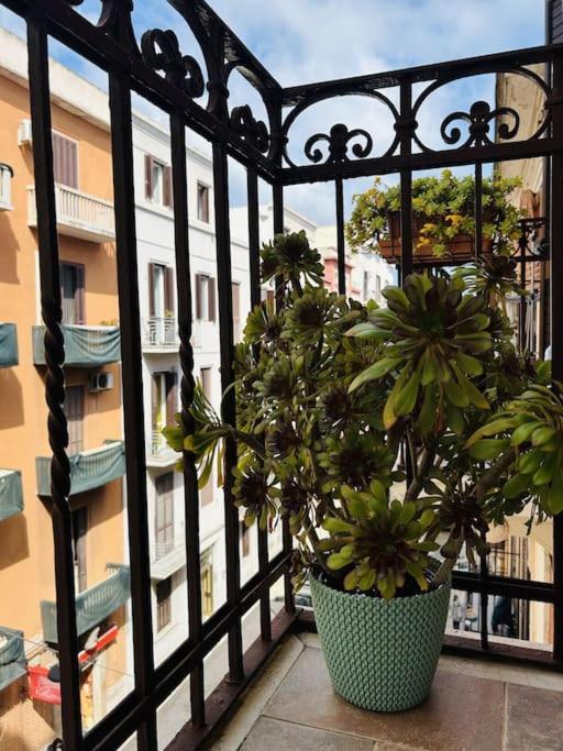 Monolocale Centrale Vista Mare - Fara'S Home Bari Extérieur photo